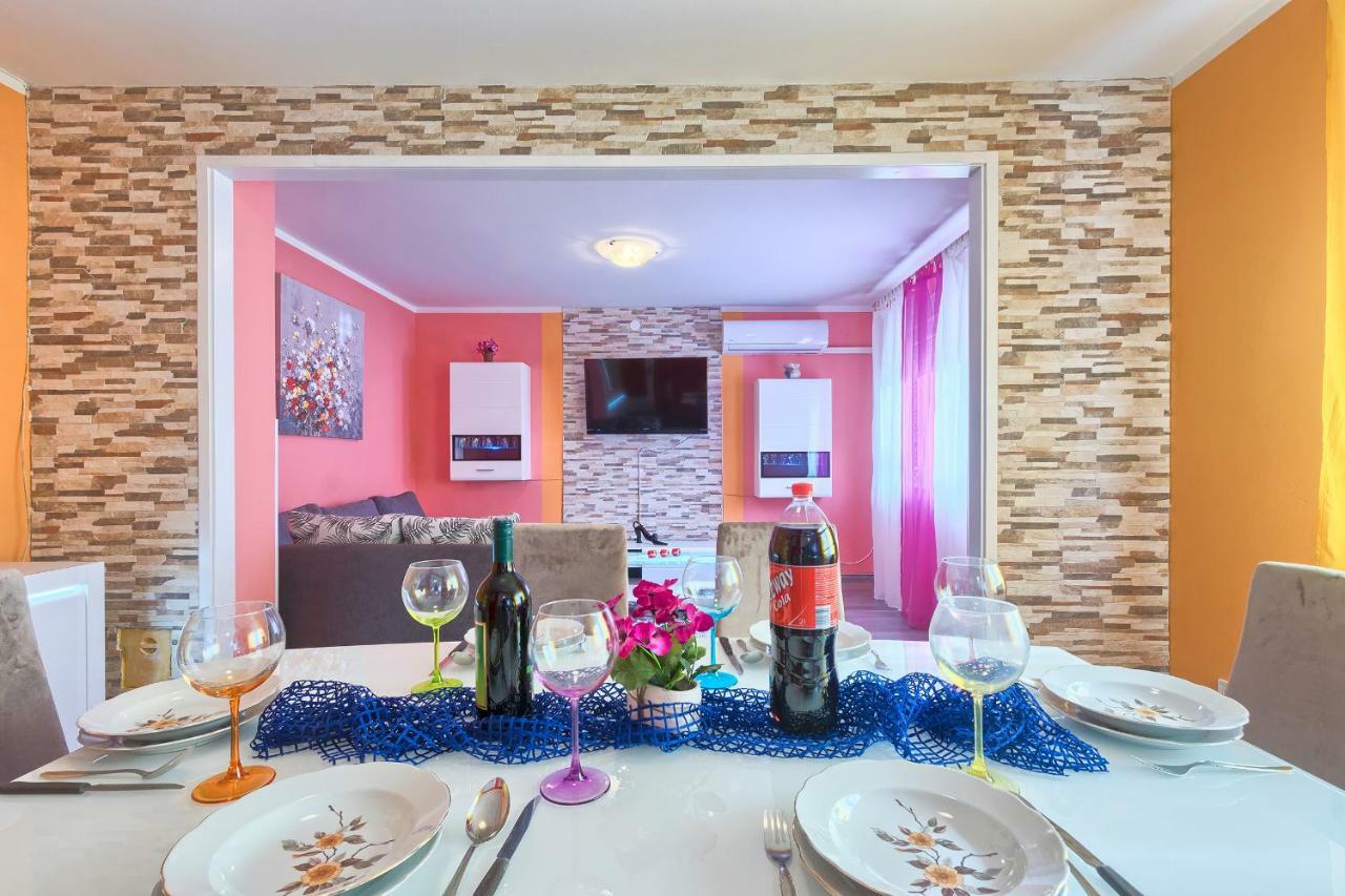 Apartman Modry Pula Exteriér fotografie