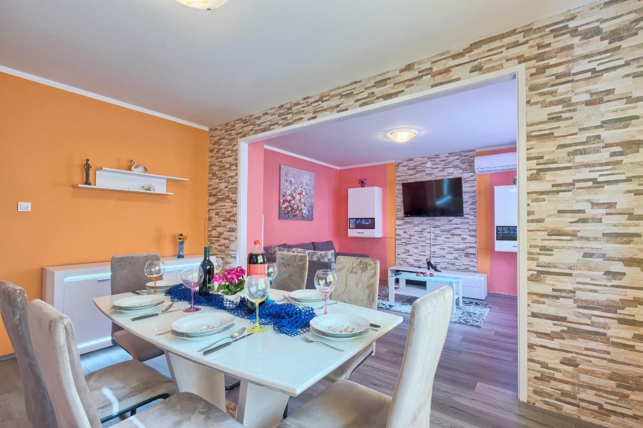 Apartman Modry Pula Exteriér fotografie